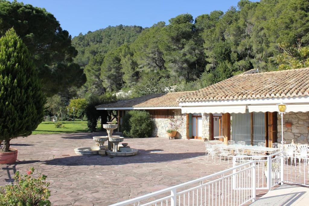 Villa Montgrau Llano de Gorra エクステリア 写真