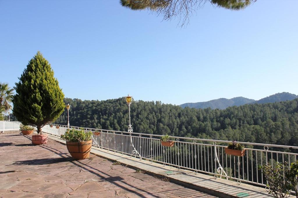 Villa Montgrau Llano de Gorra エクステリア 写真