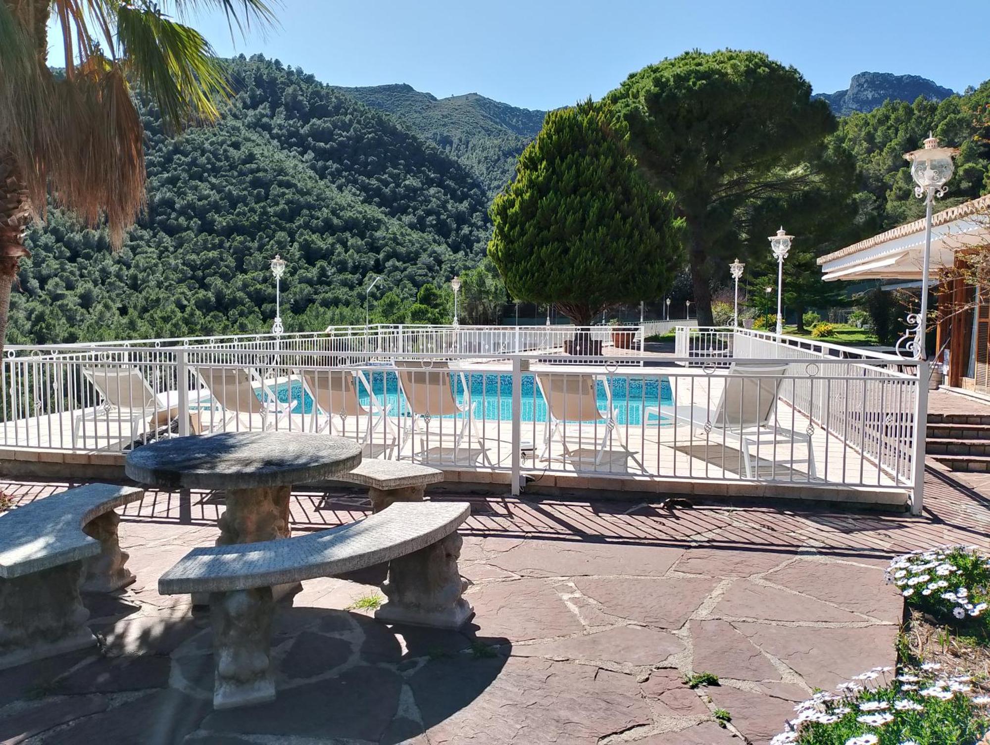 Villa Montgrau Llano de Gorra エクステリア 写真