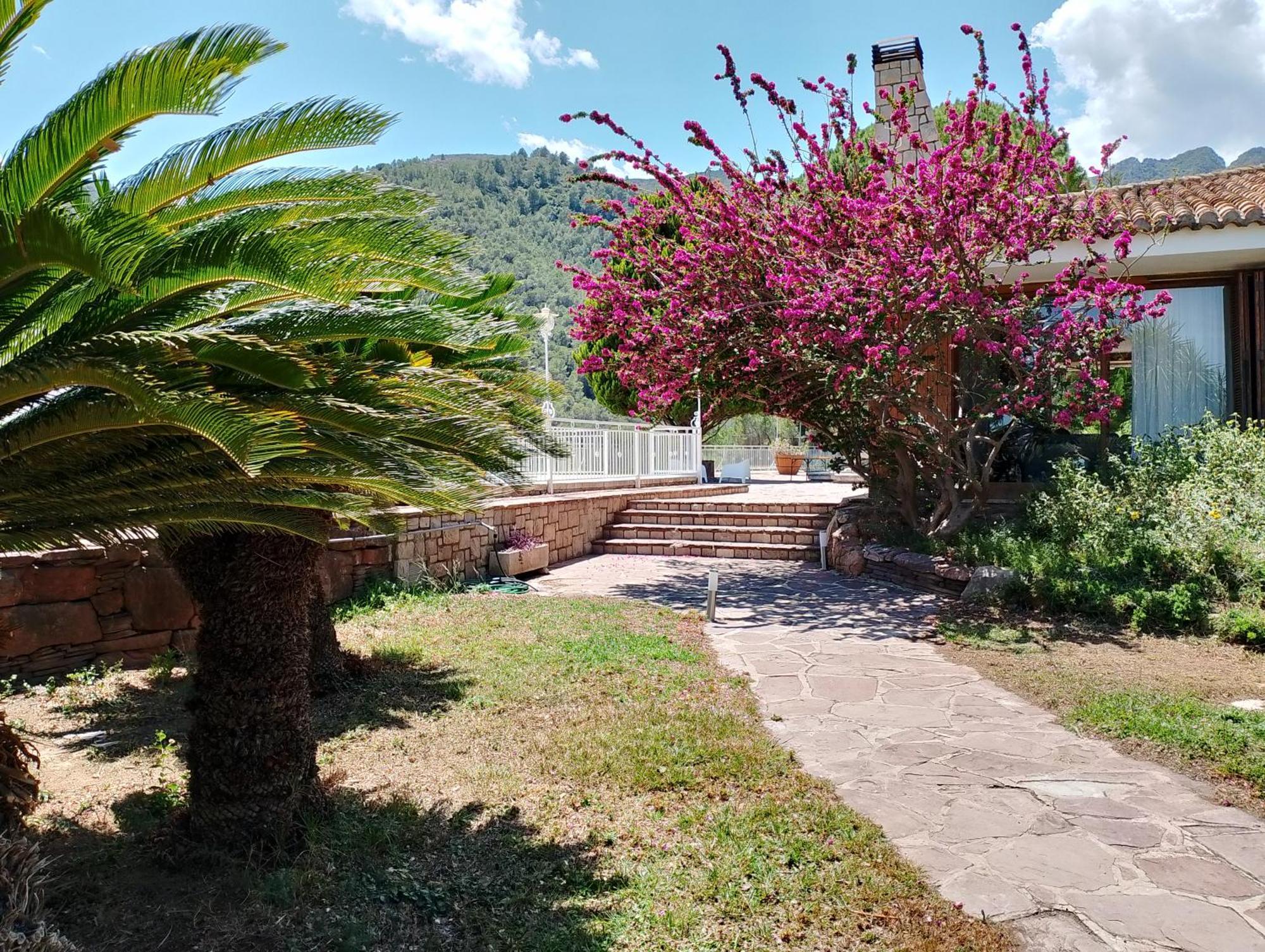 Villa Montgrau Llano de Gorra エクステリア 写真