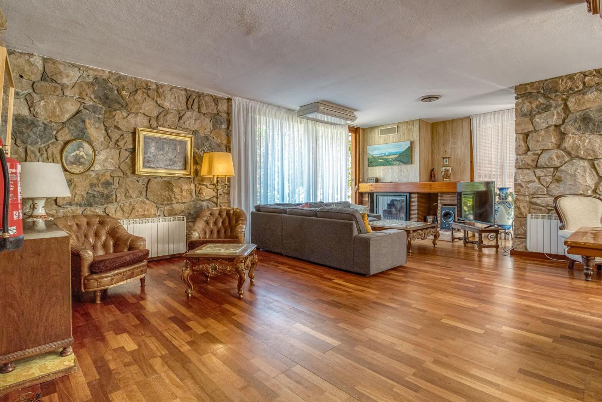 Villa Montgrau Llano de Gorra エクステリア 写真